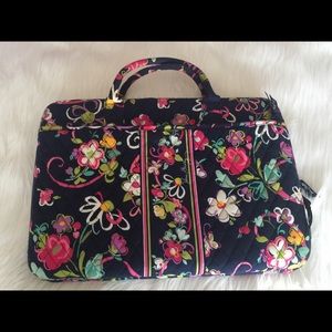 Vera Bradley laptop messenger case